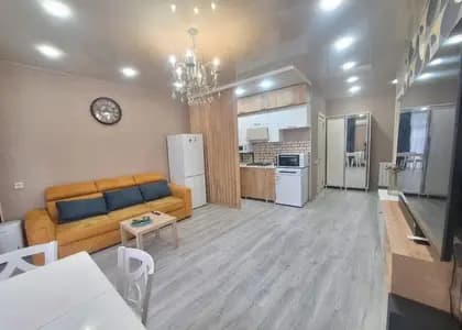 Квартира 2+1 в Батуми · Новый бульвар · 65 м²