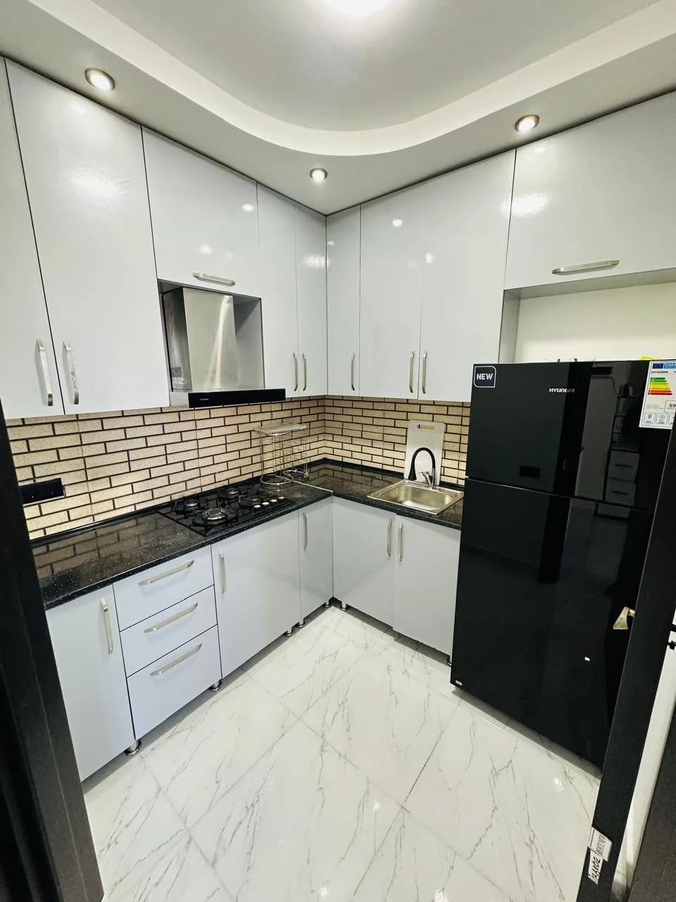 Квартира 2+1 в Батуми · Центр · 80 м² — Фото 2