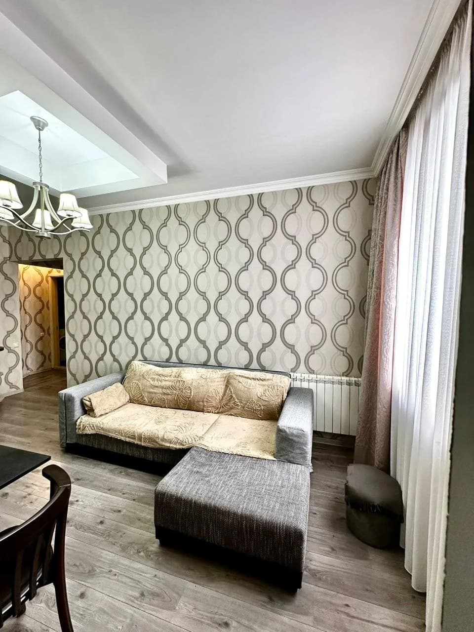 Квартира 1+1 в Батуми · Центр · 53 м² — Фото 2