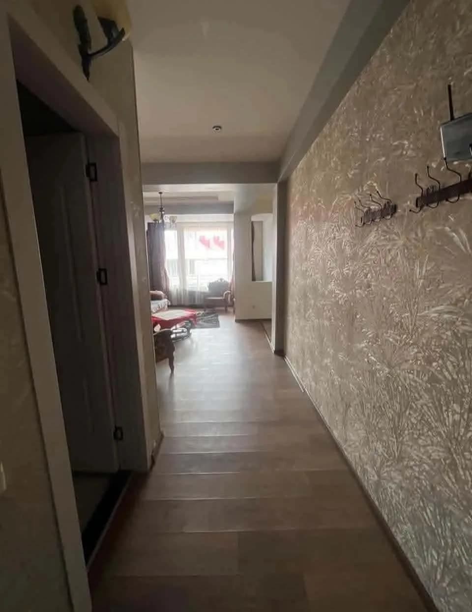 Квартира 1+1 в Батуми · 65 м² — Фото 6