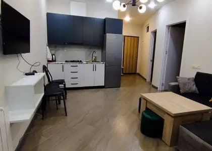 Квартира 2+1 в Батуми · Центр · 51 м²