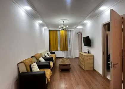 Квартира 2+1 в Батуми · Центр · 60 м²