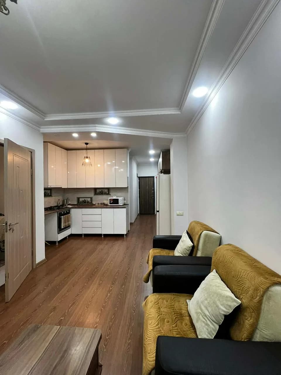 Квартира 2+1 в Батуми · Центр · 60 м² — Фото 3