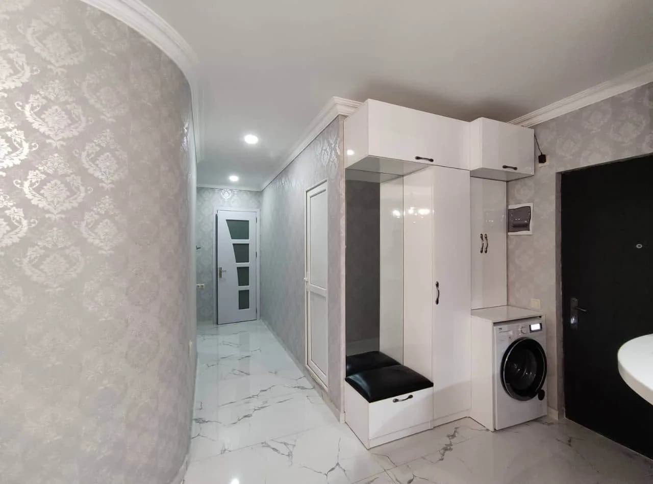Квартира 3+1 в Батуми · 90 м² — Фото 8