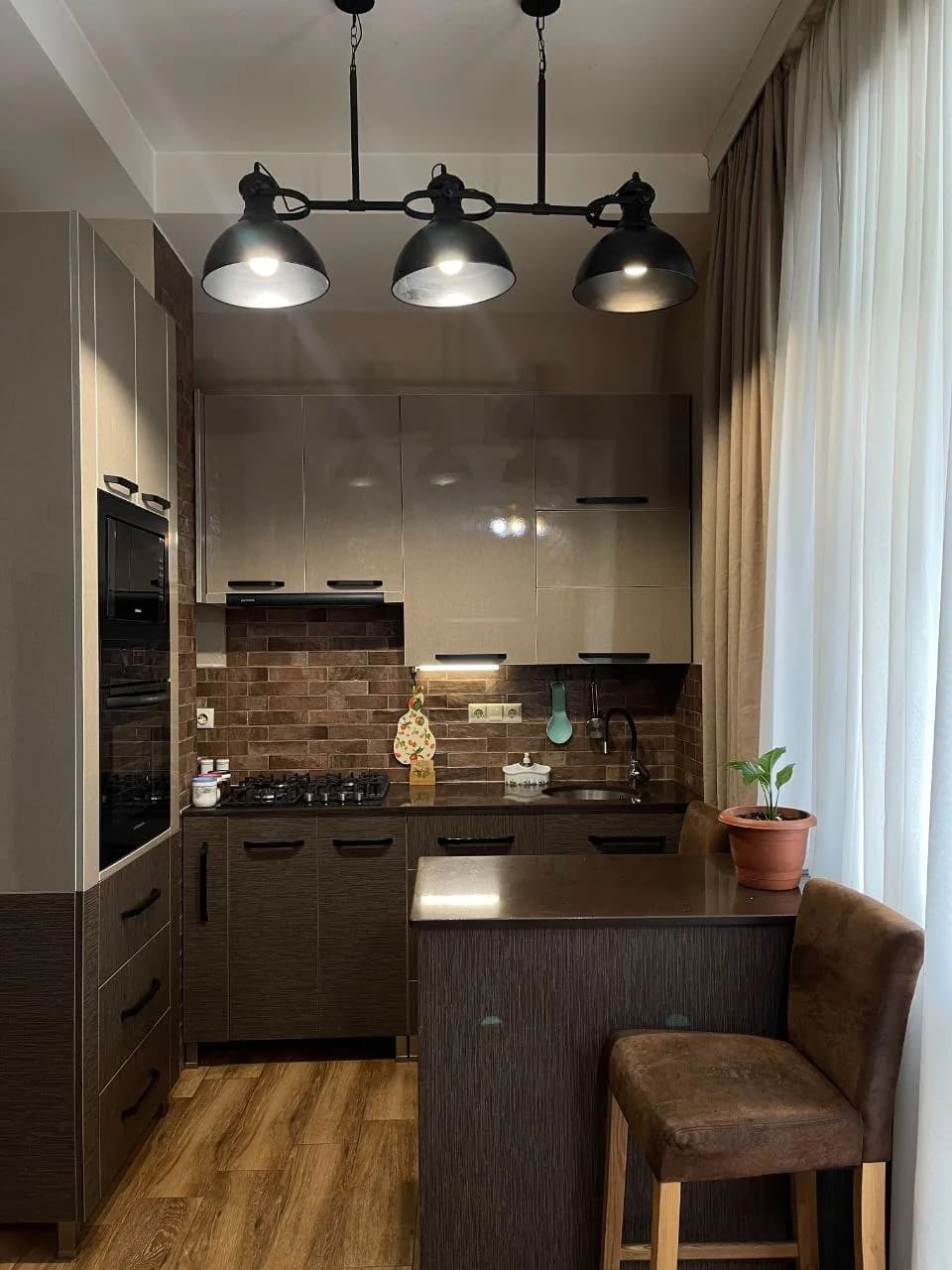 Квартира 2+1 в Батуми · 75 м² — Фото 2