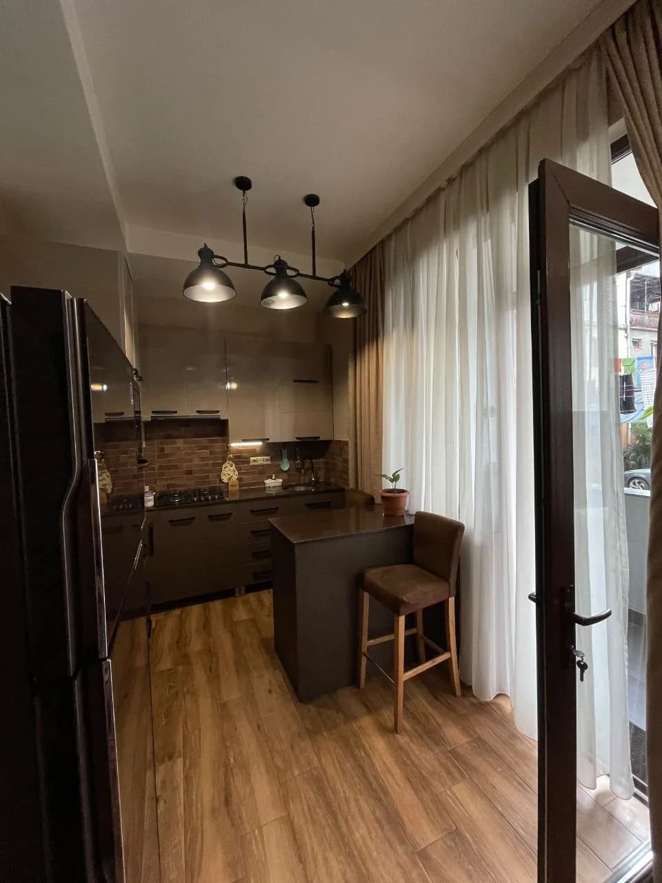 Квартира 2+1 в Батуми · 75 м² — Фото 4