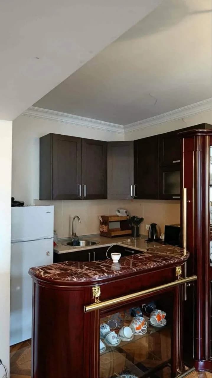Квартира 1+1 в Батуми · Центр · 55 м² — Фото 2