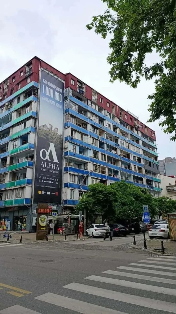 Квартира 1+1 в Батуми · Центр · 55 м² — Фото 10