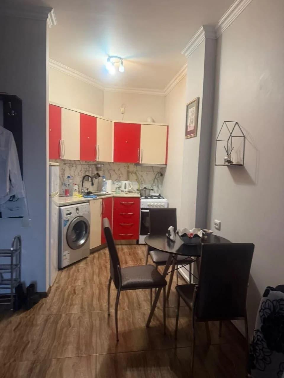 Квартира 1+1 в Батуми · 47 м² — Фото 2