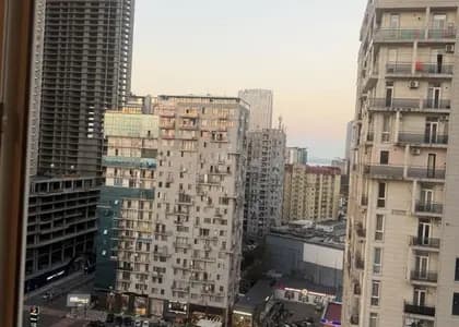Квартира 1+1 в Батуми · 47 м²