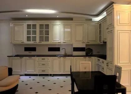 Квартира 3+1 в Батуми · Центр · 130 м²