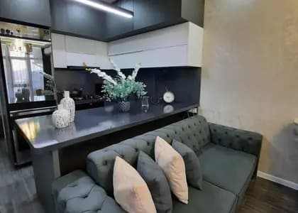 Квартира 3+1 в Батуми · Центр · 80 м²