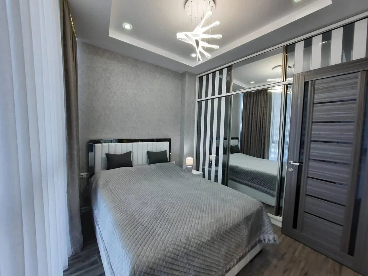 Квартира 3+1 в Батуми · Центр · 80 м² — Фото 5