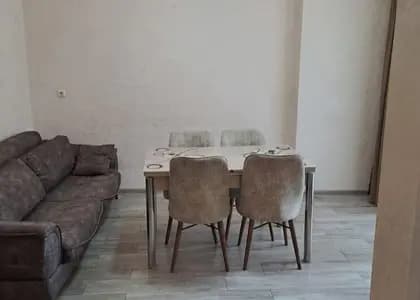 Квартира 2+1 в Батуми · Центр · 60 м²