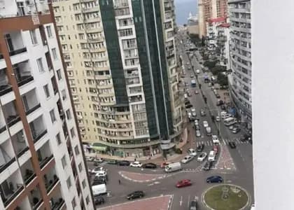 Квартира 2+1 в Батуми · Центр · 60 м²