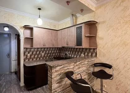 Квартира 2+1 в Батуми · Центр · 65 м²