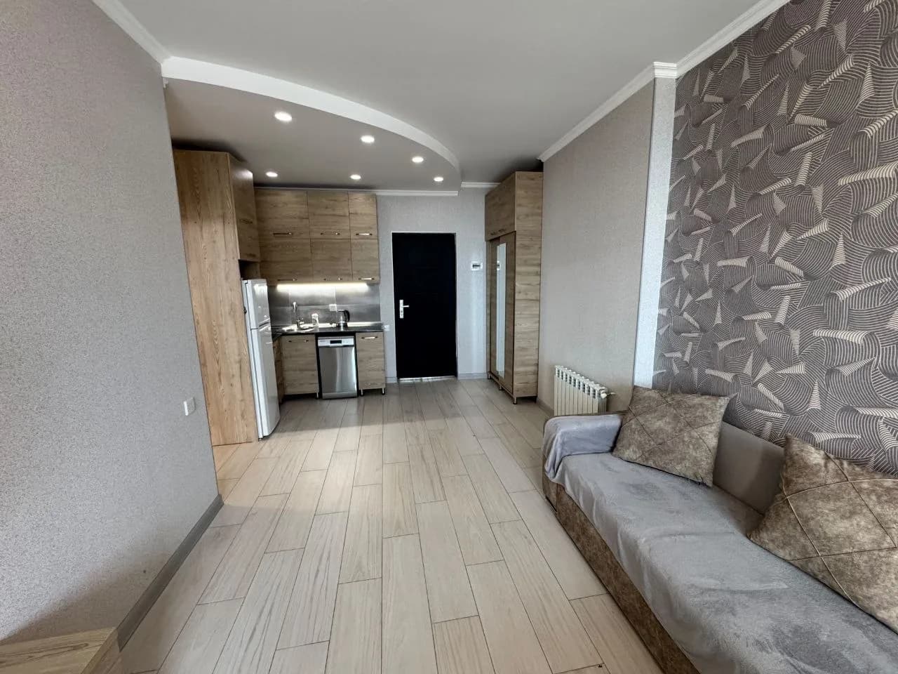 Квартира 1+1 в Батуми · Центр · 55 м² — Фото 3