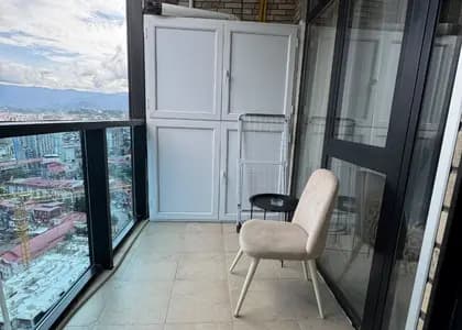 Квартира 1+1 в Батуми · Центр · 55 м²