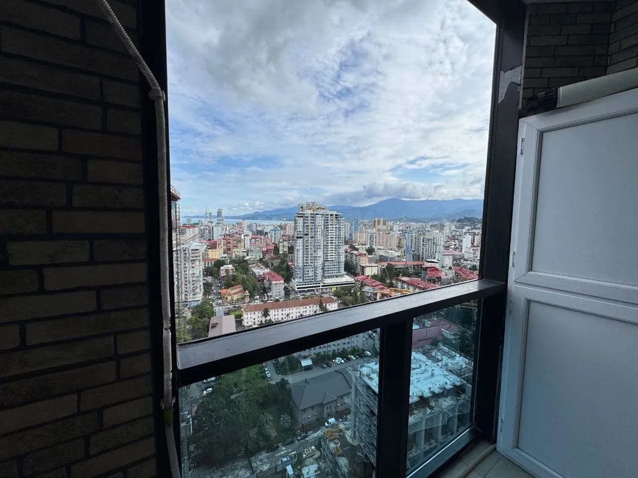 Квартира 1+1 в Батуми · Центр · 55 м² — Фото 10