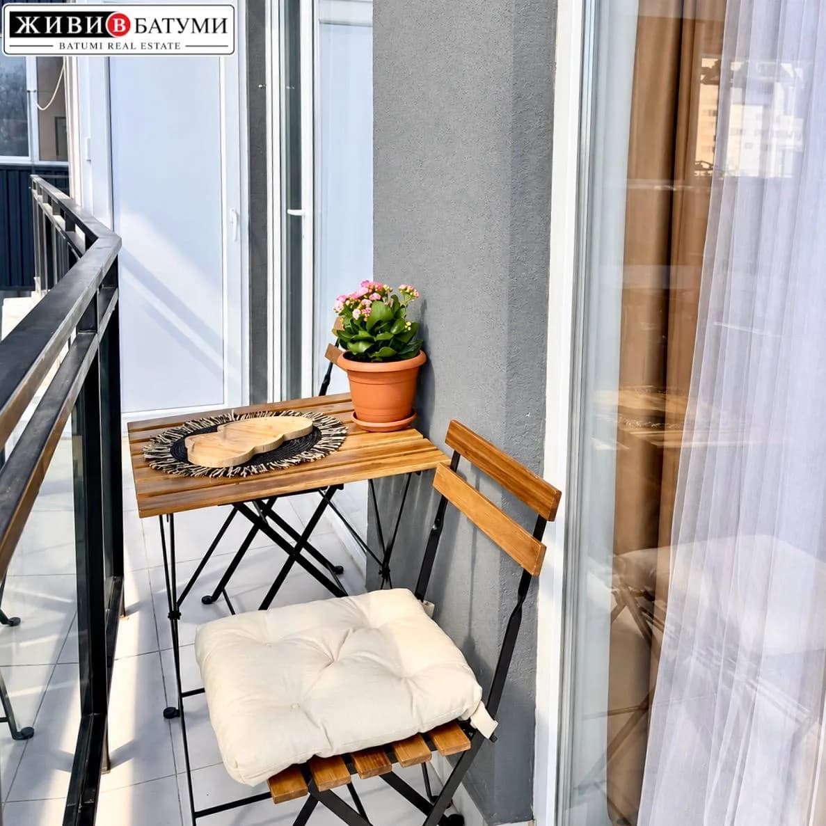 Квартира 2+1 в Батуми · Центр · 65 м² — Фото 10