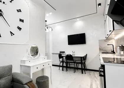 Квартира 1+1 в Батуми · Центр · 40 м²