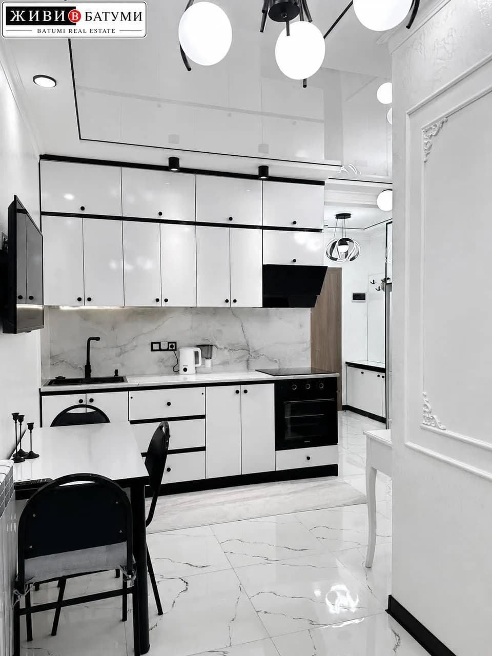 Квартира 1+1 в Батуми · Центр · 40 м² — Фото 4