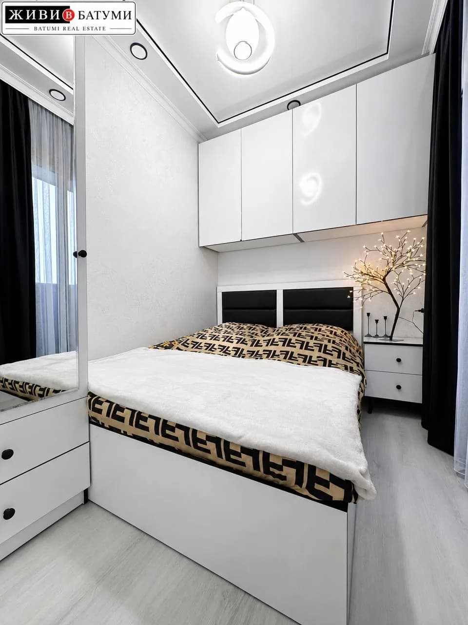 Квартира 1+1 в Батуми · Центр · 40 м² — Фото 5