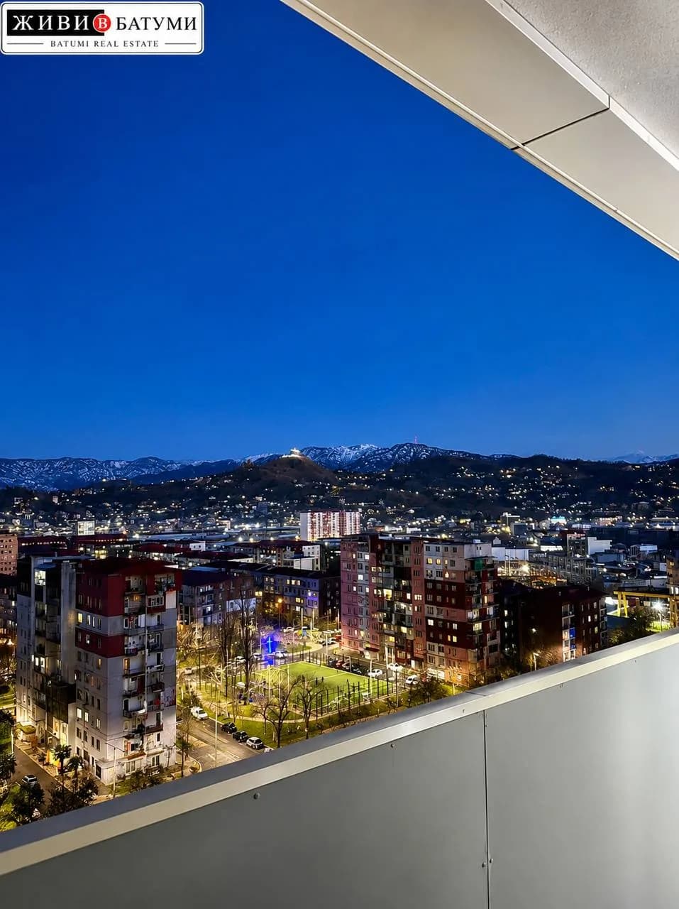 Квартира 1+1 в Батуми · Центр · 40 м² — Фото 10