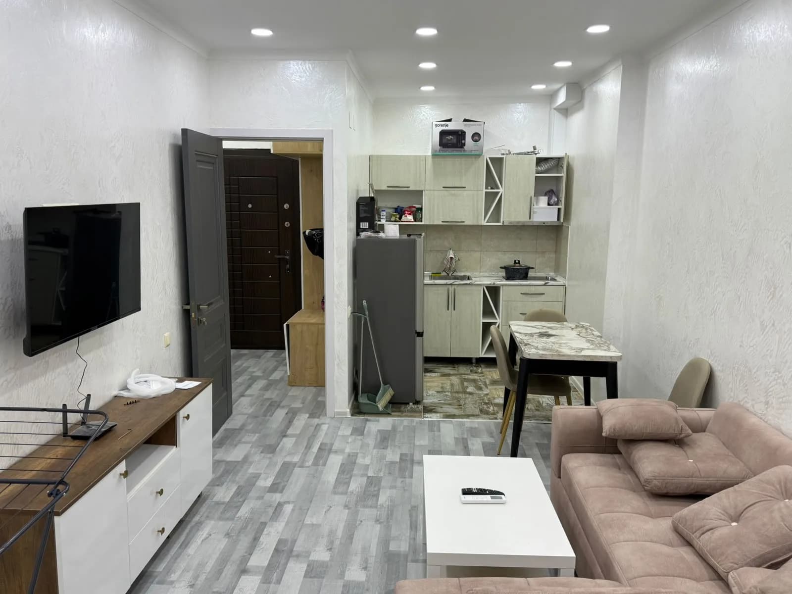 Квартира 1+1 в Батуми · Новый бульвар · 50 м² — Фото 2