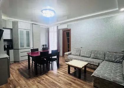 Квартира 2+1 в Батуми · Центр · 70 м²
