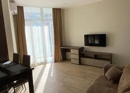 1+1 в Bat Towers, Новый бульвар