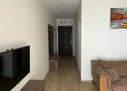 1+1 в Bat Towers, Новый бульвар