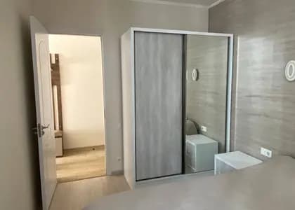 1+1 в Bat Towers, Новый бульвар