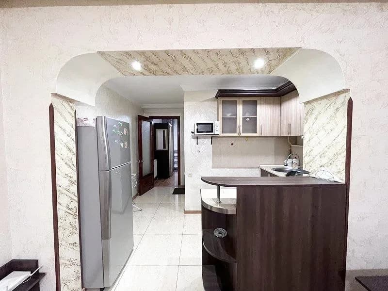Квартира 2+1 в Батуми · Центр · 60 м² — Фото 3