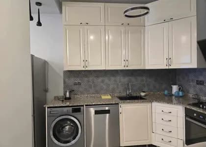 Квартира 2+1 в Батуми · Центр · 86 м²