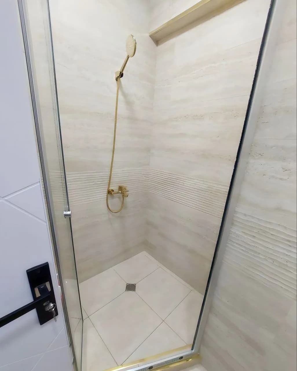 Квартира 1+1 в Батуми · Центр · 33 м² — Фото 6