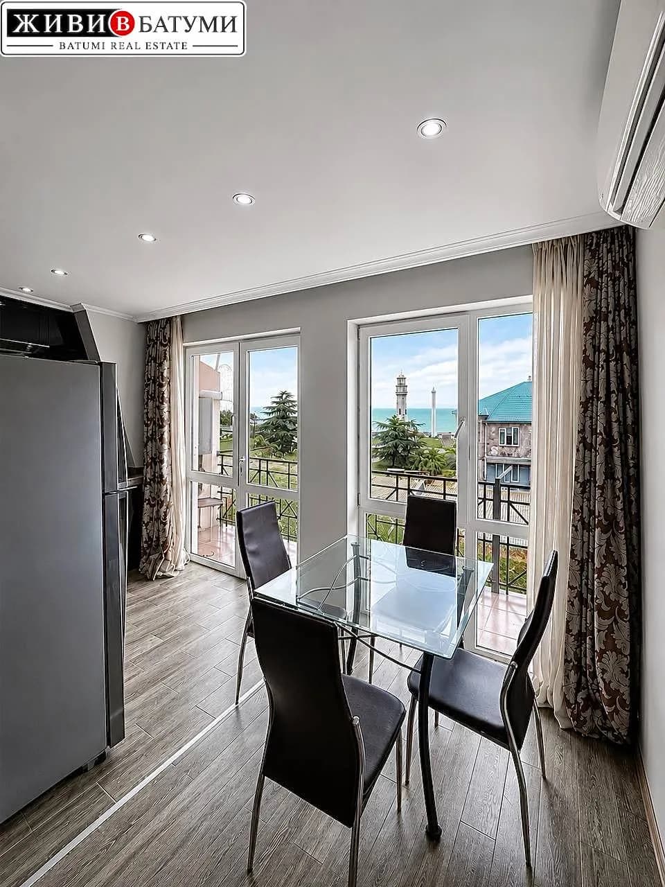 Квартира 2+1 в Батуми · Центр · 80 м² — Фото 3