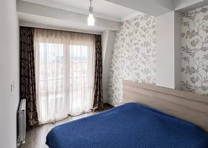 Квартира 2+1 в Батуми · Центр · 80 м²