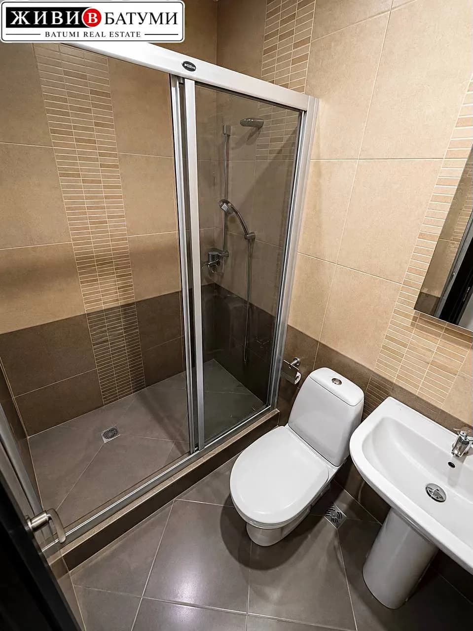 Квартира 2+1 в Батуми · Центр · 80 м² — Фото 8