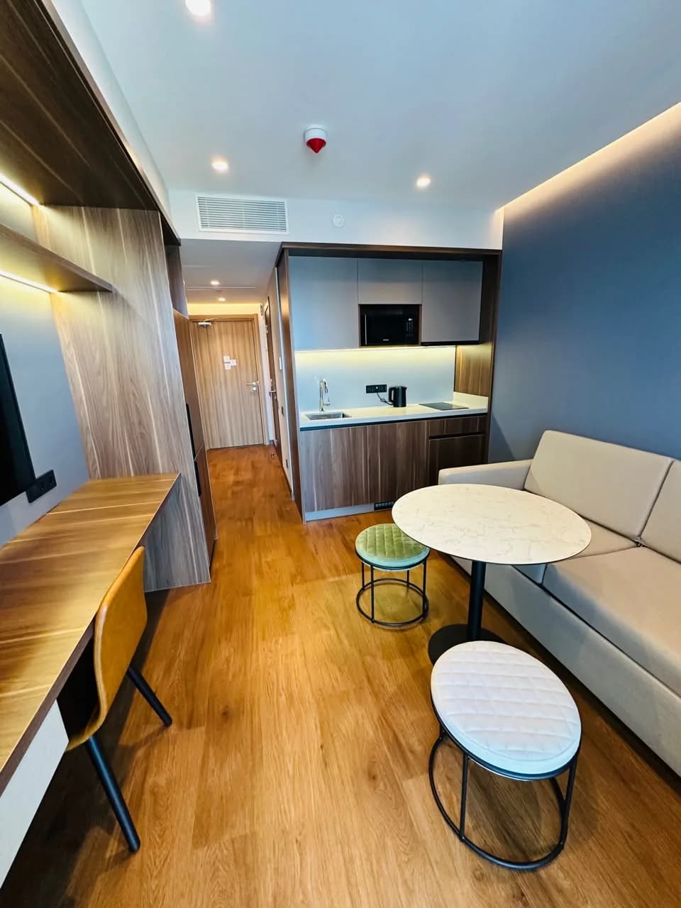 Квартира 1+1 в Батуми · Центр · 50 м² — Фото 3