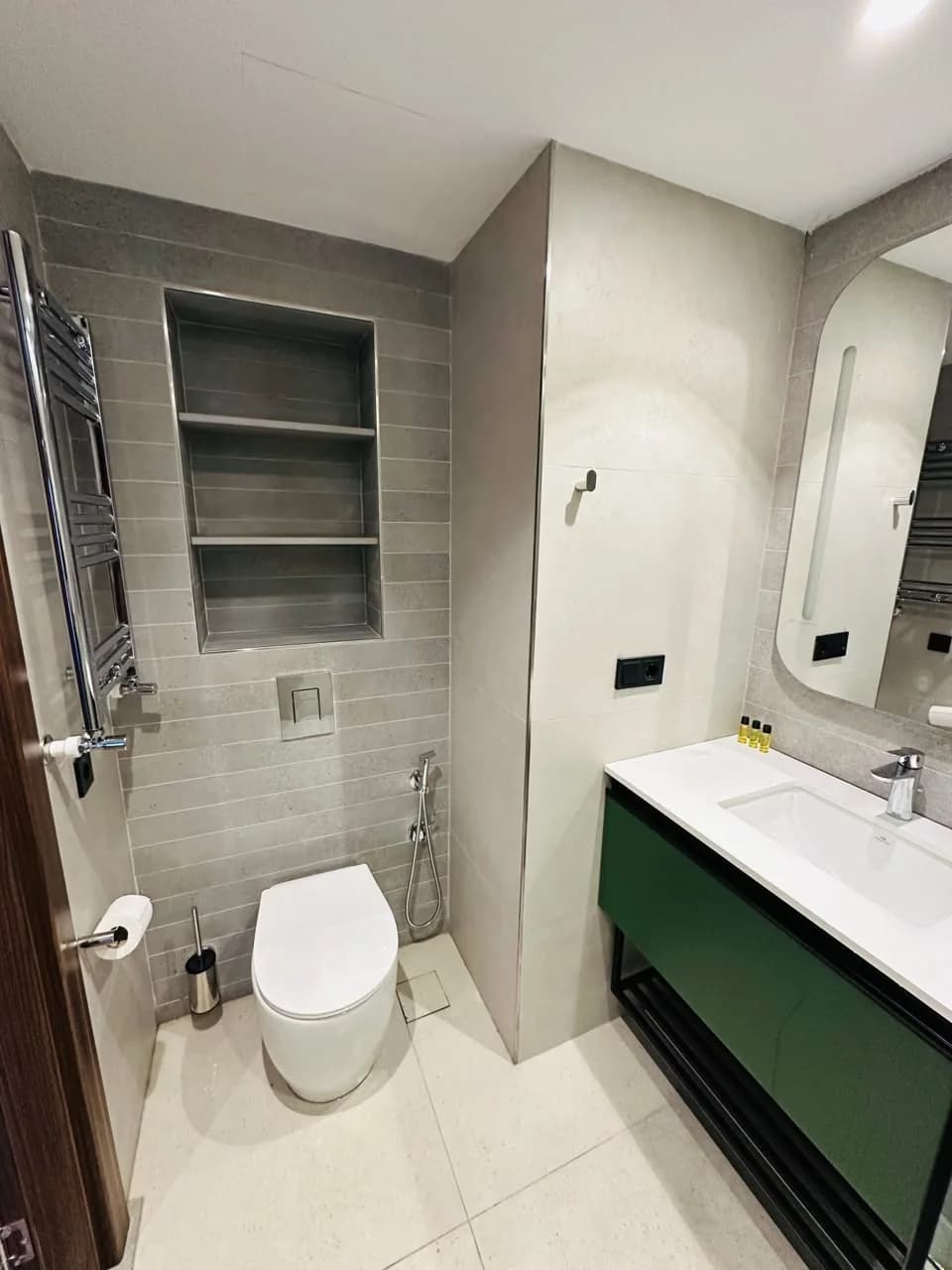 Квартира 1+1 в Батуми · Центр · 50 м² — Фото 8