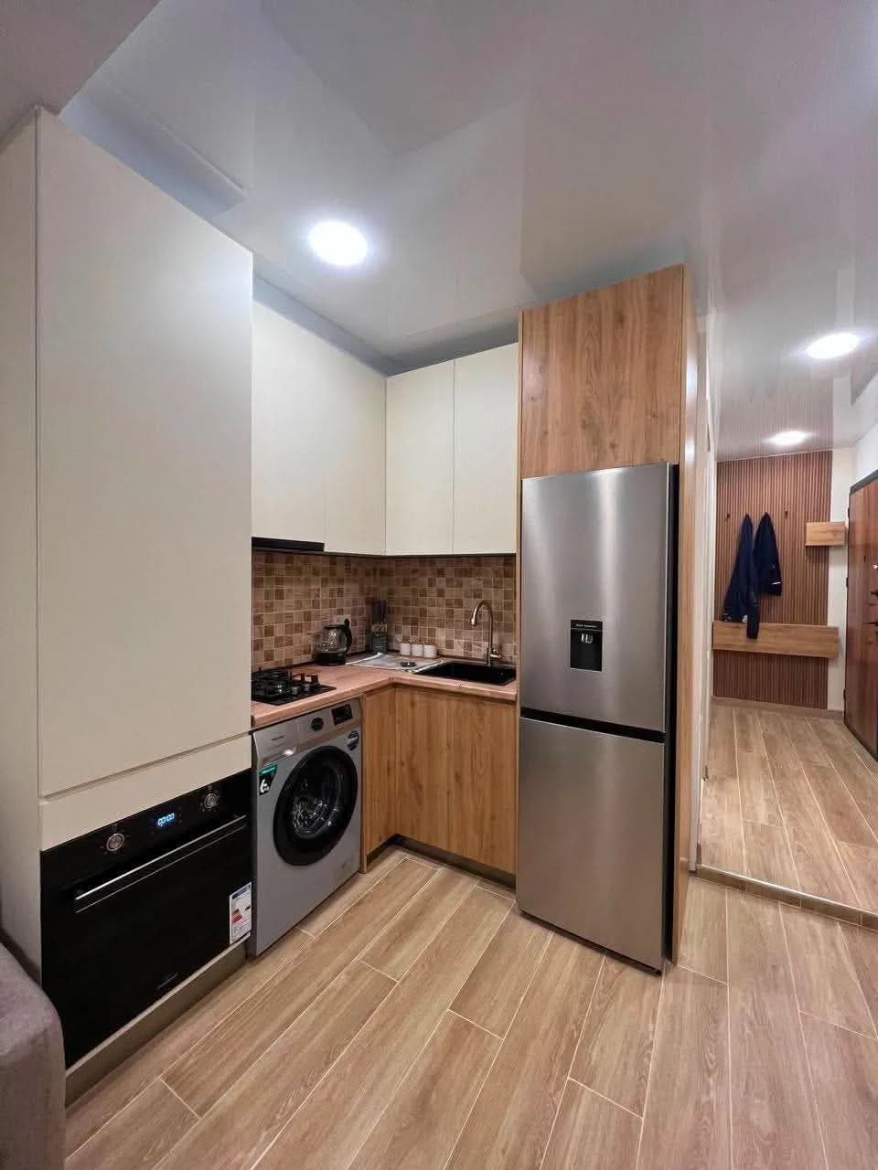 Квартира 1+1 в Батуми · Центр · 45 м² — Фото 3