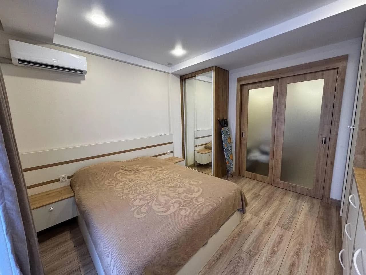 Квартира 1+1 в Батуми · Центр · 45 м² — Фото 5