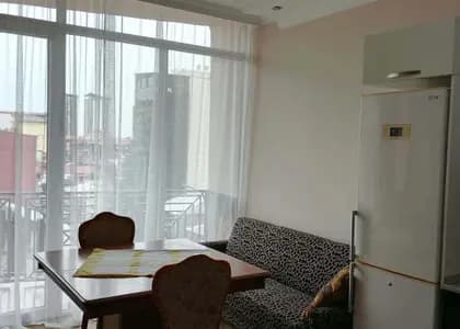 Квартира 1+1 в Батуми · Центр · 50 м²