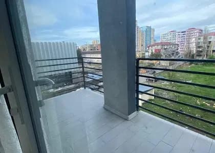 Квартира 1+1 в Батуми · Центр · 55 м²