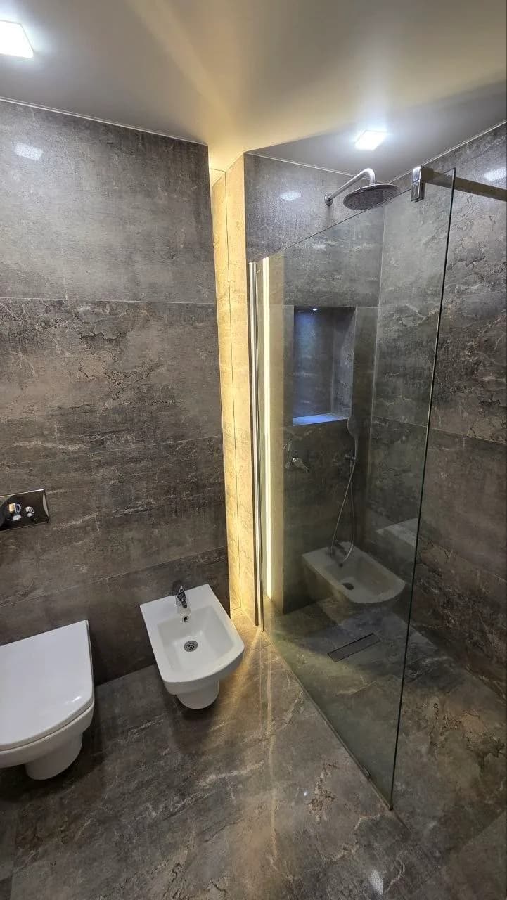Квартира 1+1 в Батуми · Центр · 50 м² — Фото 8