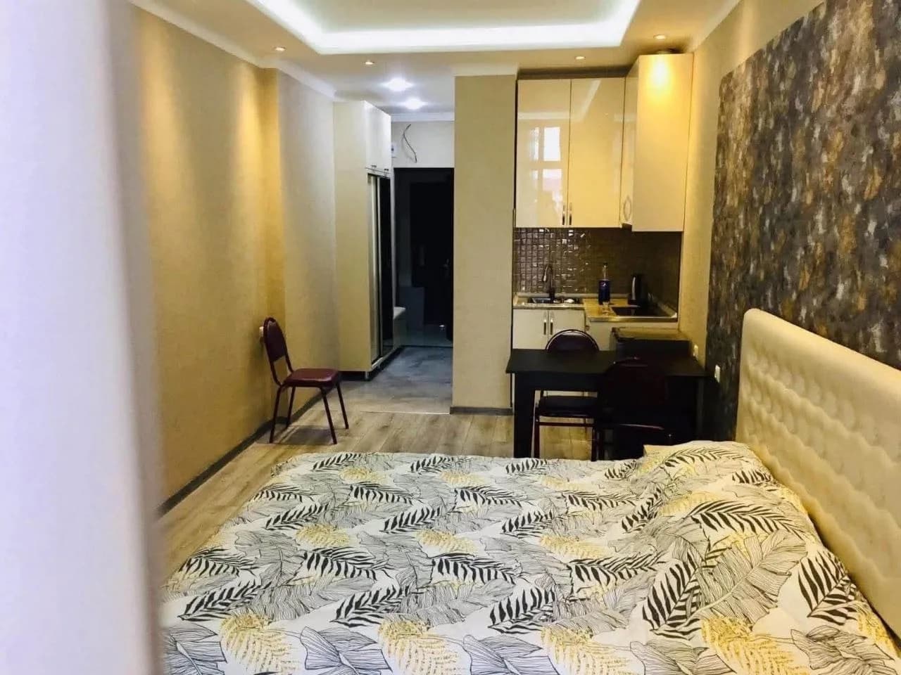 Студия в Батуми · 35 м² — Фото 2