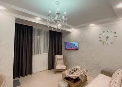 Квартира 1+1 в Батуми · Центр · 50 м²