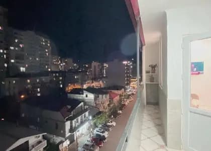 Квартира 1+1 в Батуми · Центр · 50 м²