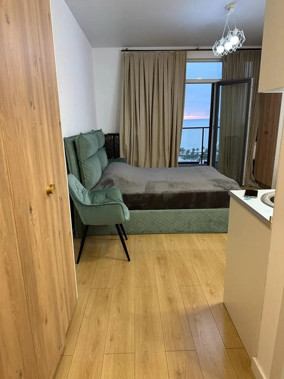 Студия в Батуми · 33 м² — Фото 2